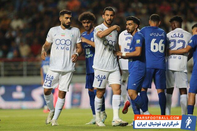 شاهرخ بیانی : وقتی این همه بازیکن خریدید از بازیکنان با تکنیک خود استفاده کنید