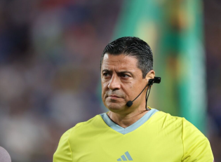 علیرضا فغانی : زندگی همیشه بی‌ نقص نیست اما همیشه آن گونه است که آن را می‌ سازی