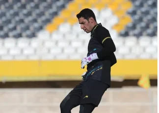 انگیزه بالای محمدرضا اخباری در تمرینات برای حضور در ترکیب ثابت سپاهان