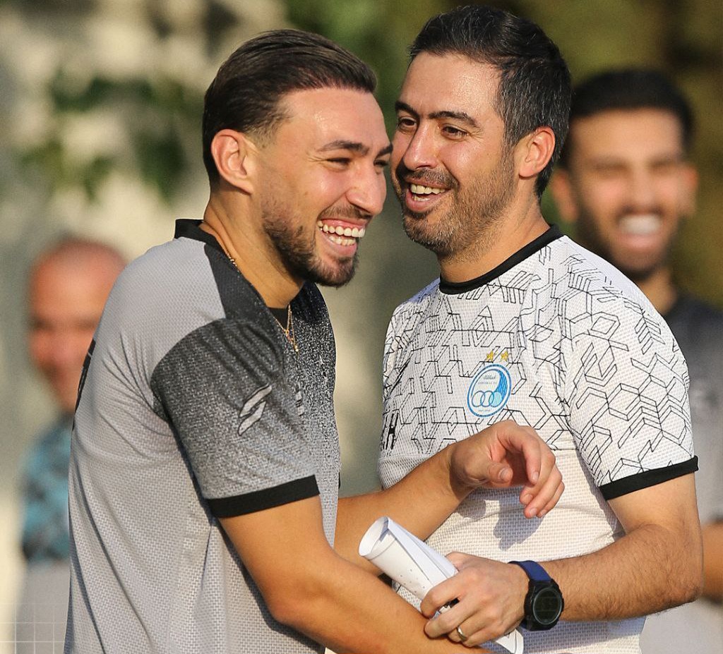 img_20250910_215442_239 عکس از مونیر الحدادی و خسرو حیدری در تمرینات استقلالیه