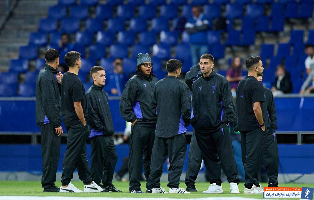 تیپ و استایل متفاوت ژول کونده ستاره بارسلونا در تمرین