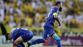 کلیپ کنایه هواداران پرسپولیس به استقلال پس از شکست 7 بر 1 مقابل الوصل امارات