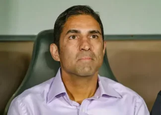 جدایی وحید هاشمیان سرمربی پرسپولیس امشب رسمی و قطعی خواهد شد