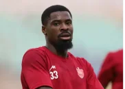 با اعلام باشگاه پرسپولیس کارت بازی سرژ اوریه صادر شد