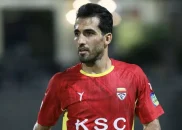 وحید امیری ستاره فولاد خوزستان در بلاتکلیفی برای جراحی زانویش
