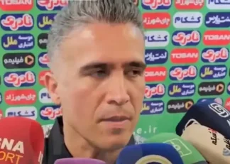 کلیپ ؛ علیرضا محمد مربی گل‌گهر با اشاره به صحنه پنالتی پرسپولیس: آن صحنه پنالتی بود