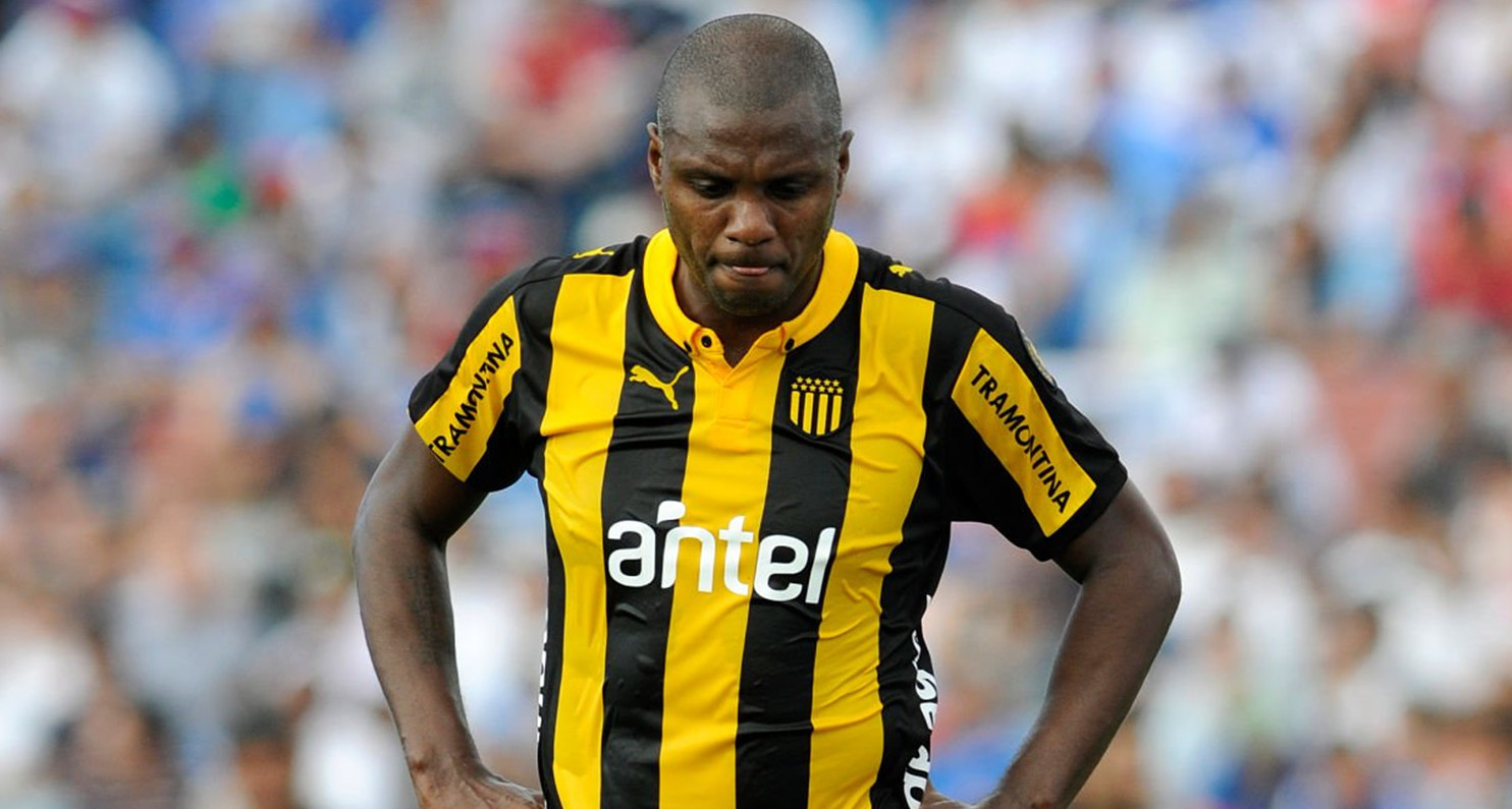 2025-10-08_045100 مارسلو زالایتا در ناپولی