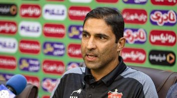 وحید هاشمیان: ما اینجا نمی‌آییم که اگر پولمان را ندادند شکایت کنیم و برویم