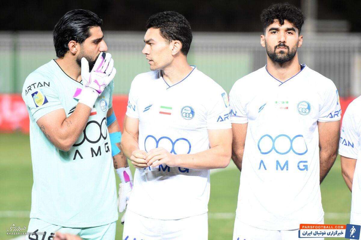 رستم آشورماتوف