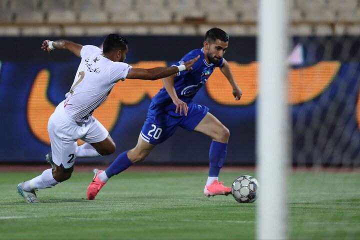 دوئلی دشوار در چمنی ناهموار؛ ساپینتو از منجلاب بیرون می‌آید؟