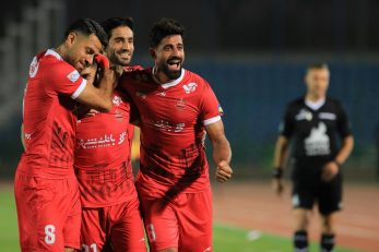 کلیپ شعار بانوان پرسپولیس علیه آنالیزور سرخپوشان : اخراج خانبان