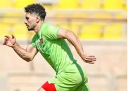 امید عالیشاه در نقش مهاجم سایه در دیدار پرسپولیس - خیبر هفته هفتم لیگ برتر