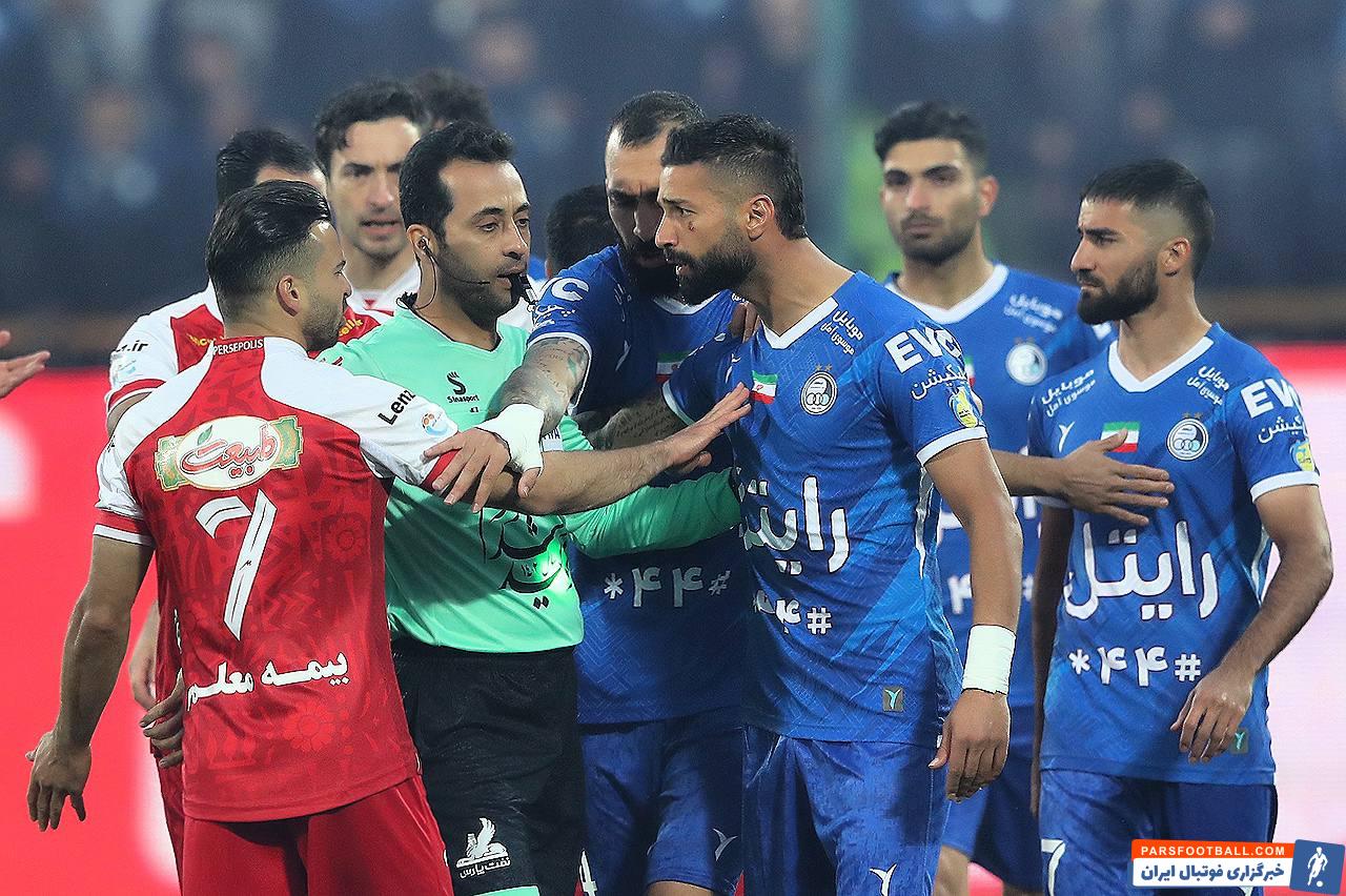 استقلال و پرسپولیس احتمالا در شیراز به مصاف یکدیگر خواهند رفت