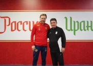 برخورد گرم امیر قلعه نویی و والری کارپین در نشست خبری قبل از بازی ایران