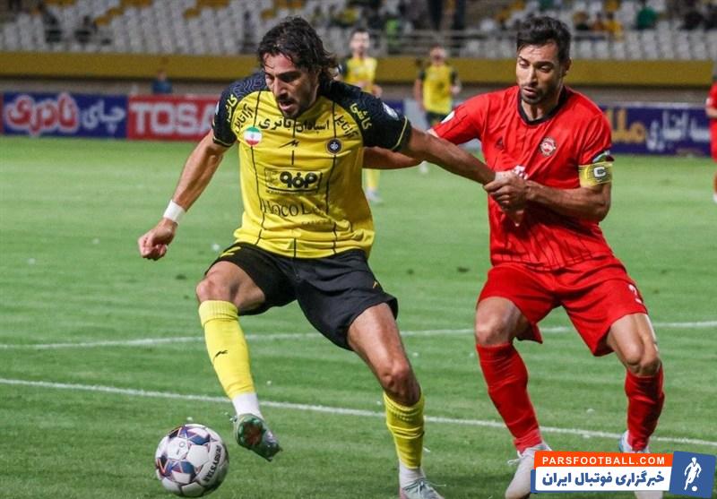 مصدومیت انزو کریولی مهاجم سپاهان پیش از بازی برابر ذوب آهن