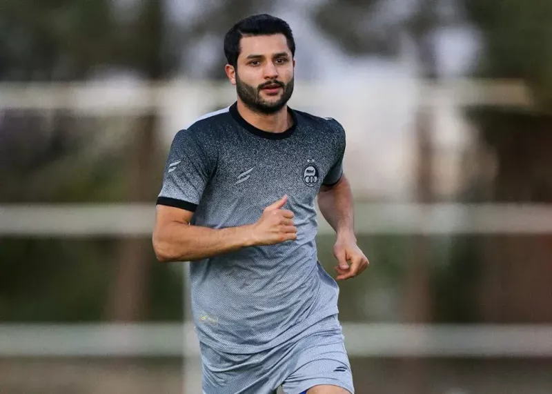حضور عارف غلامی، مدافع محبوب ساپینتو در تمرین استقلال پس از بهبودی از مصدومیت