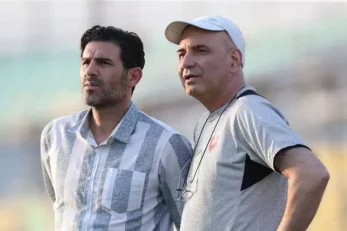 دکتر زرینه به کار خود در باشگاه پرسپولیس ادامه خواهد داد