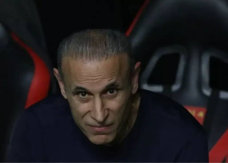 بدلیل وجود بندی در قرارداد یحیی گل‌محمدی با فولاد خوزستان، گزینه‌ای جدی برای بازگشت به پرسپولیس