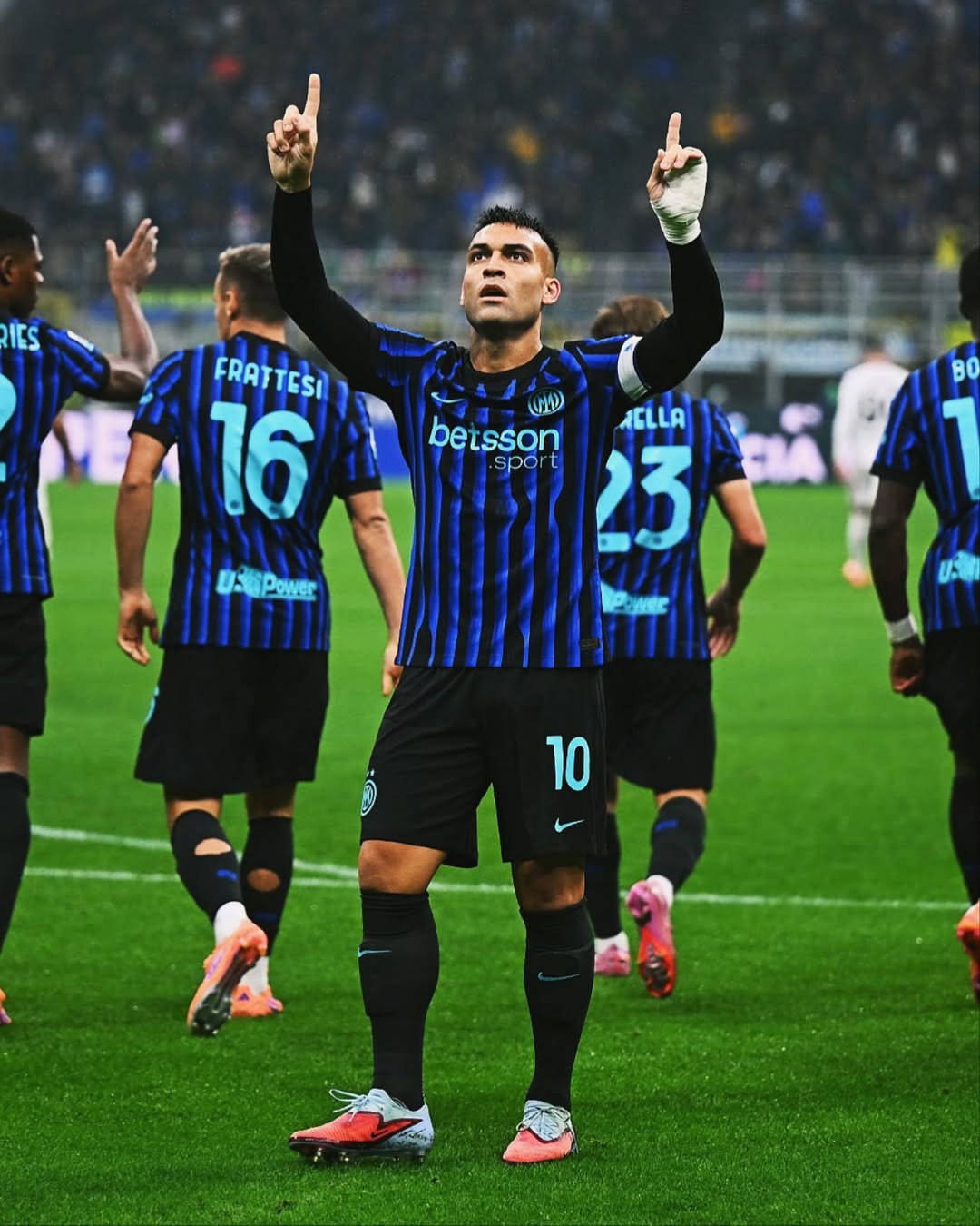 لائوتارو مارتینز