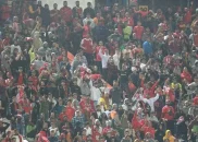 تشویق یکصدای هواداران پرسپولیس برای برانکو در پایان دیدار با گل گهر