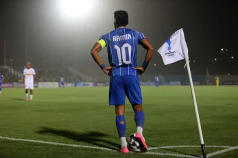 کلیپ روپایی‌ زدن رضاییان هنگام استراحت در تمرین تیم ملی فوتبال ایران