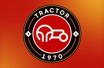 هوای سرد امروز تمرین تراکتور در بنیان دیزل تبریز باعث شد تا بازیکنان لباس گرم بپوشند