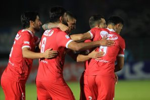 کلیپ عدم مصاحبه بازیکنان پرسپولیس پس از برتری 3 بر 0 مقابل هفته دهم رقابت های لیگ برتر