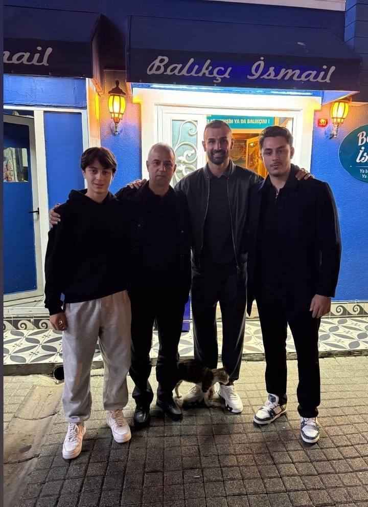 عکس از دیدار سردار دورسون و اسماعیل کارتال