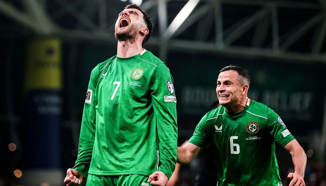 1404082616241144347273510 تیم ملی فوتبال ایرلند ,