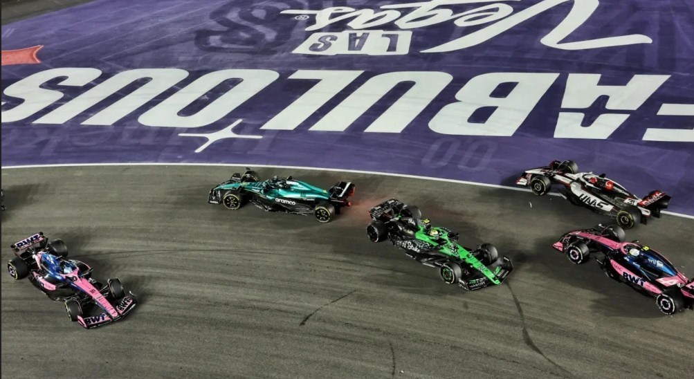 14040902101819769347938210 اتومبیلرانی فرمول یک ,