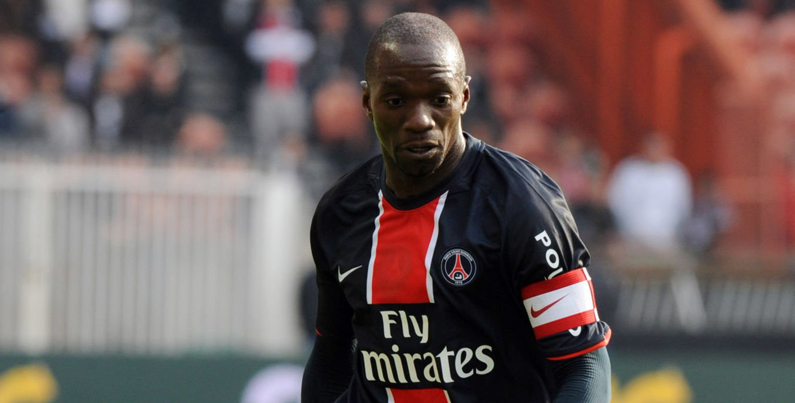 2025-11-22_020335 کلود ماکله له در پاری سن ژرمن