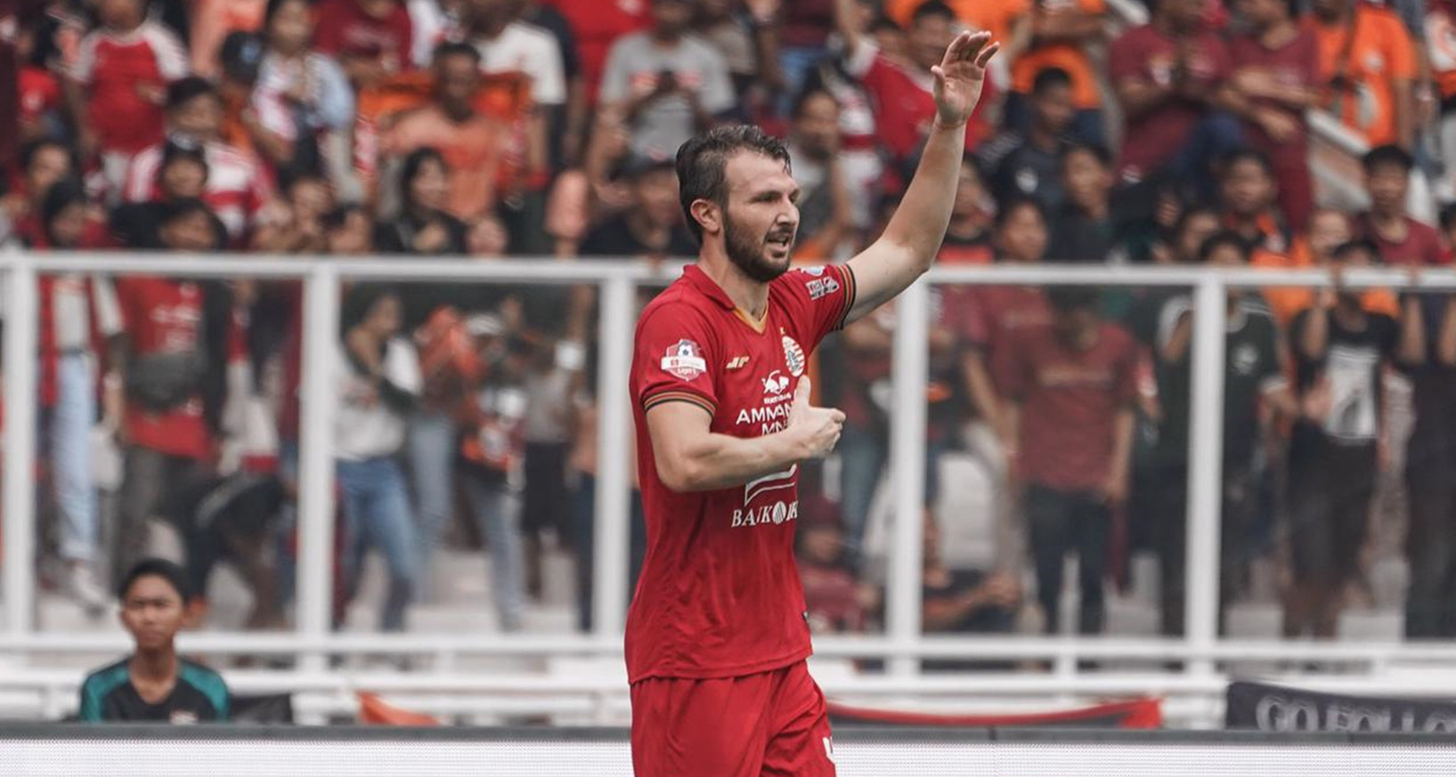 2025-11-24_071849 مارکو موتا در پرسیا جاکارتا