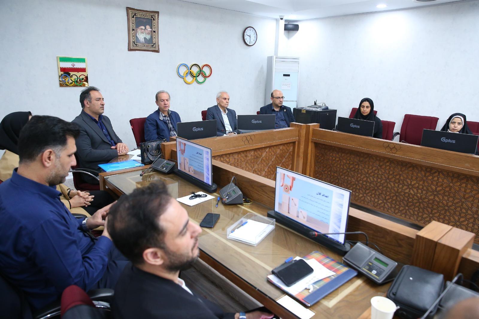 2167800_698-1 برگزاری هفتمین نشست دوره مدیریت پیشرفته ورزشی