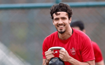 شانس مارکو باکیچ ستاره خارجی پرسپولیس برای حضور در دربی بیشتر از قبل شده