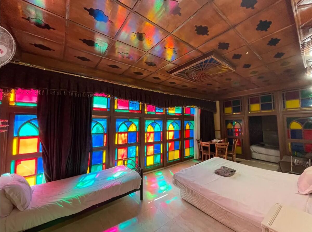 411235 هتل رودکی شیراز