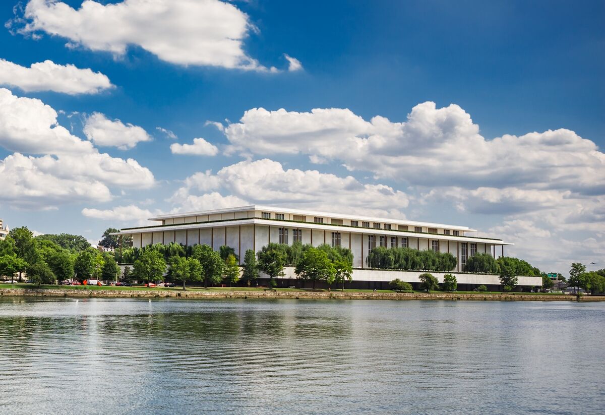 413328 مرکز هنرهای نمایشی جان اف. کندی