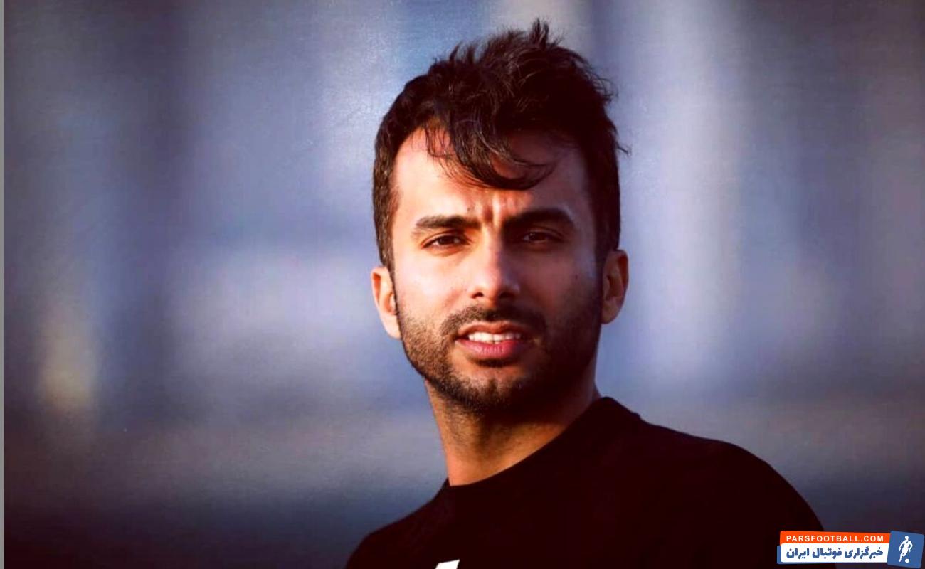 محمدحسین میثاقی : چمن شصت میلیاردی نباید چنین کیفیتی داشته باشد