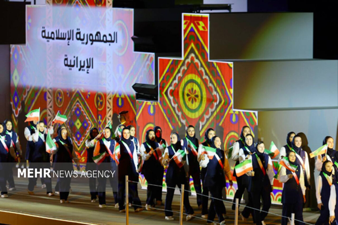 5763134 رژه کاروان ورزش ایران در بازیهای کشورهای اسلامی با شعار «ملت واحد»