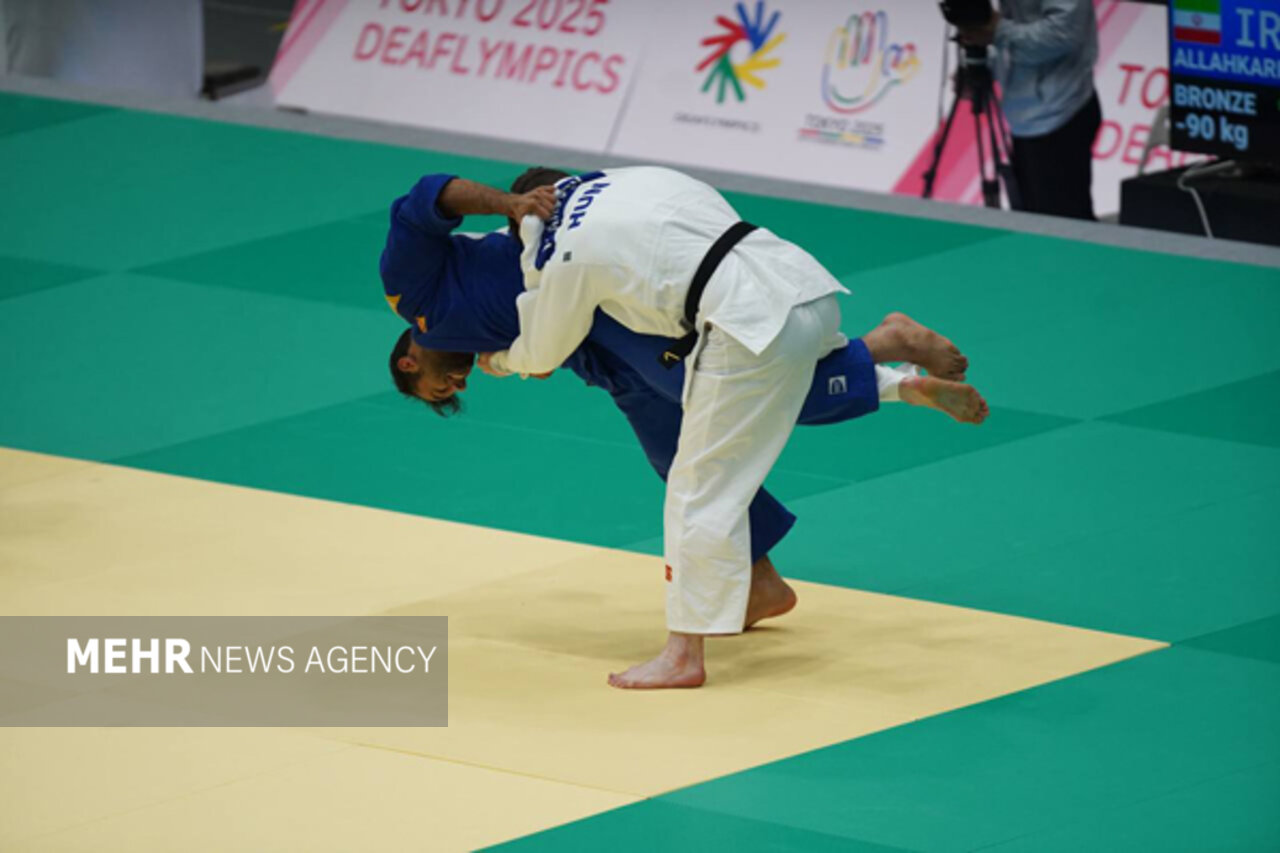 5777674-1 کسب چهار مدال برنز و چشم انتظار اولین مدال طلا توسط «عاشقان ایران»