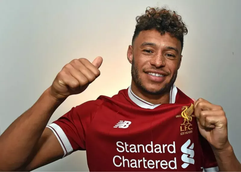 الکس اوکسلید چمبرلین با تیم زیر 21 سال آرسنال تمرین می کند