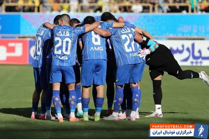 ریکاردو ساپینتو تمرینات استقلال را به مدت 6 روز تعطیل کرد