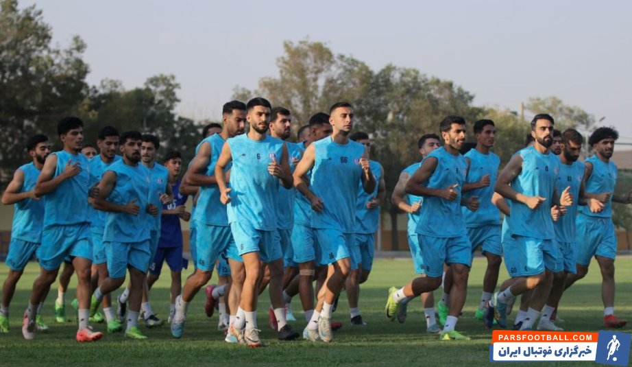 استقلال خوزستان در آستانه دیدار مقابل پرسپولیس اعتصاب کرد