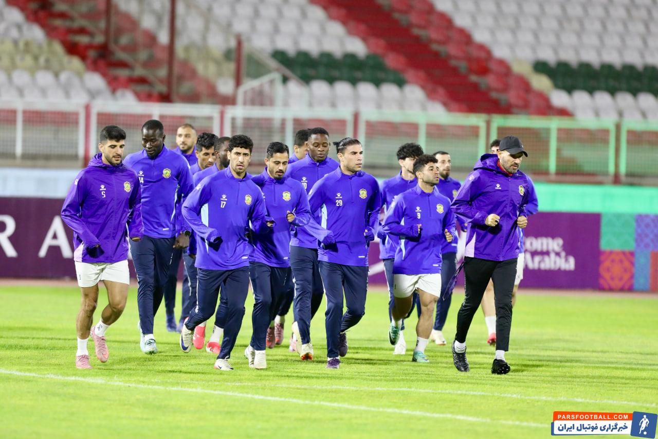 الشرطه برابر تراکتور فقط به دنبال برد است