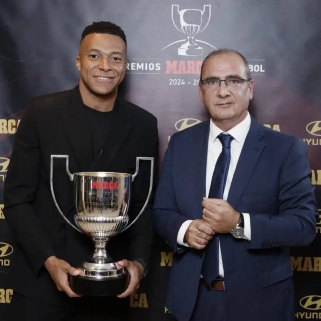 kylian_mbappe_pichichi_20251125_000355 کیلیان امباپه - جایزه پیچیچی