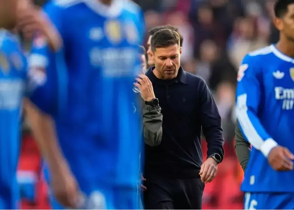 بازیکنان و مدیران رئال مادرید موافق اخراج ژابی آلونسو