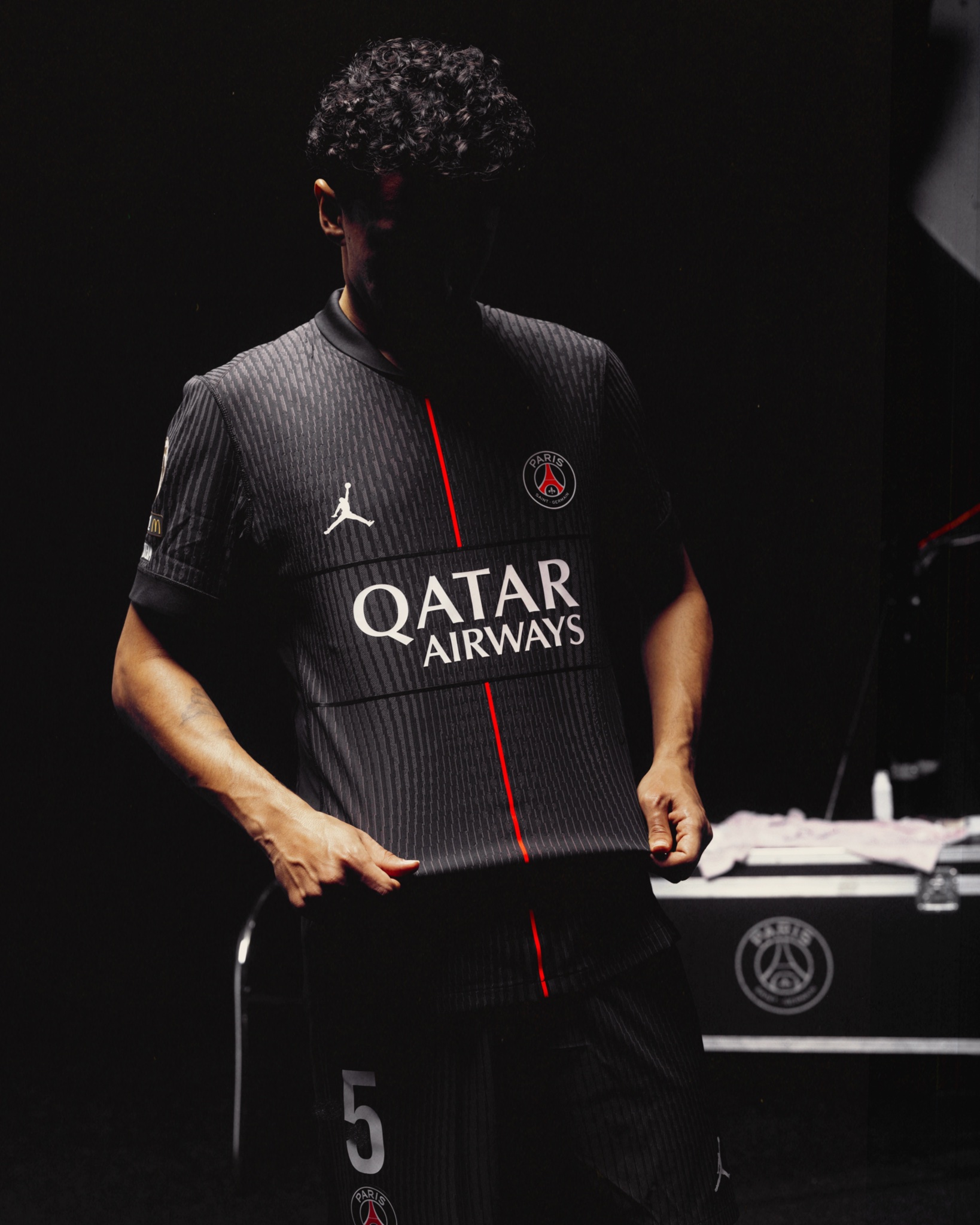 psg_kit_20251125_132334 پیراهن چهارم پاری سن ژرمن - فصل ۲۶-۲۰۲۵ - جوردن و نایکی
