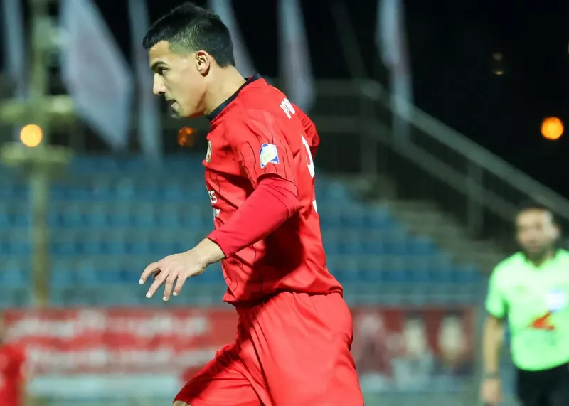 امیرحسین حسین‌زاده مهاجم تراکتور با شش گل زده در در جدول گلزنان لیگ برتر