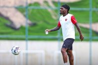 تیوی بیفوما در برابر تیم سابق خود عملکرد مطلوبی داشت