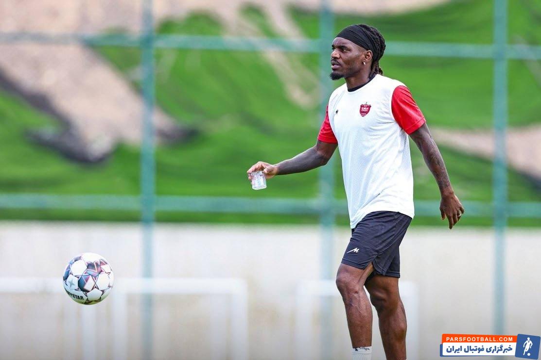 تیوی بیفوما در برابر تیم سابق خود عملکرد مطلوبی داشت