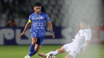 صالح حردانی فول‌بک راست استقلال با نقش کاپیتانی تأثیرگذار در دیدار برابر ملوان